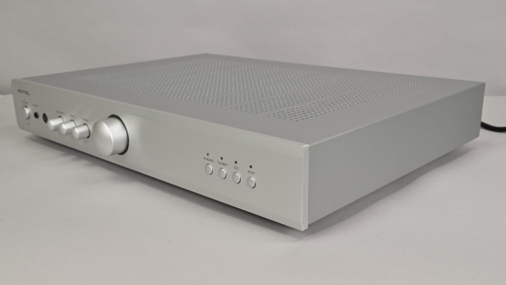 Rotel A8