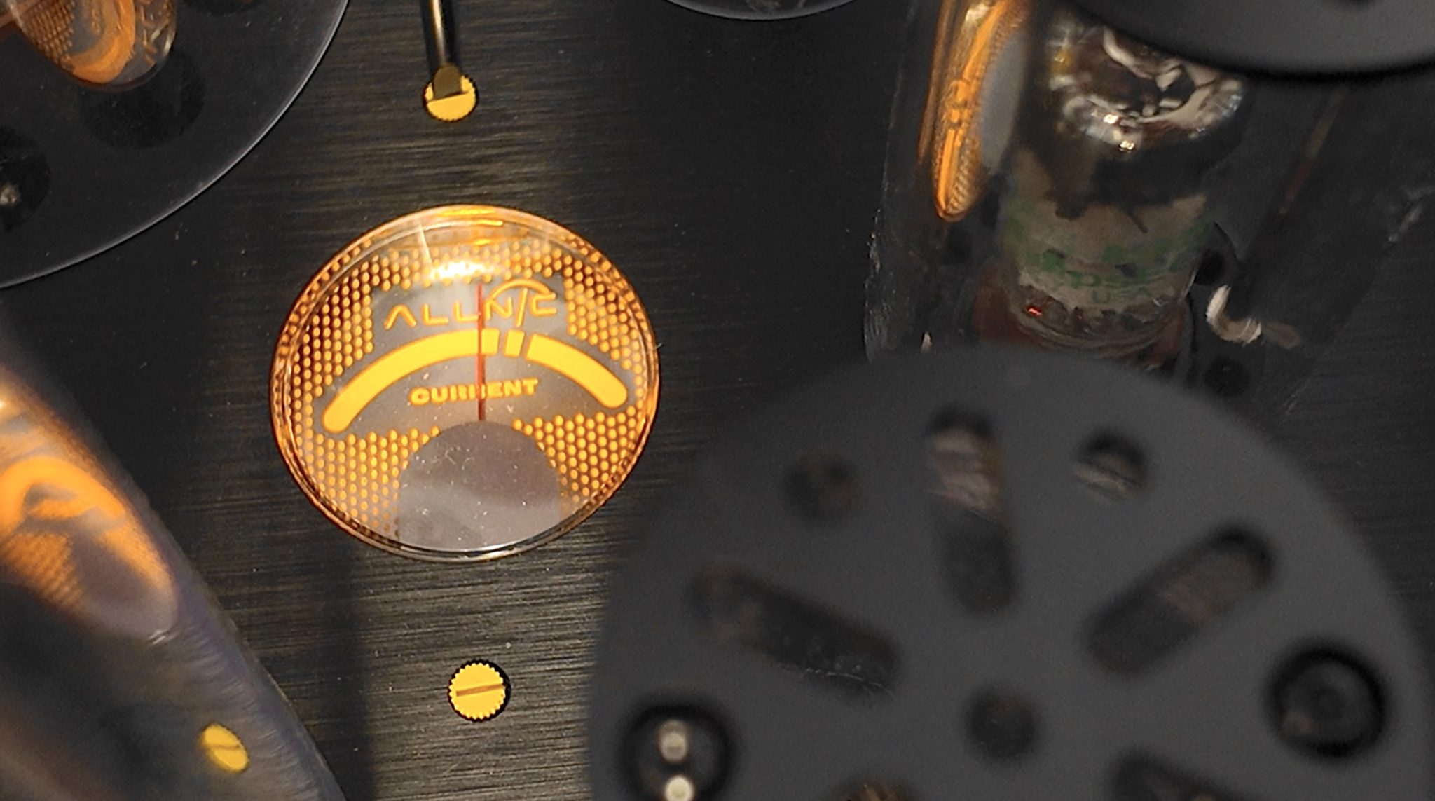 T2000 30th tube dial